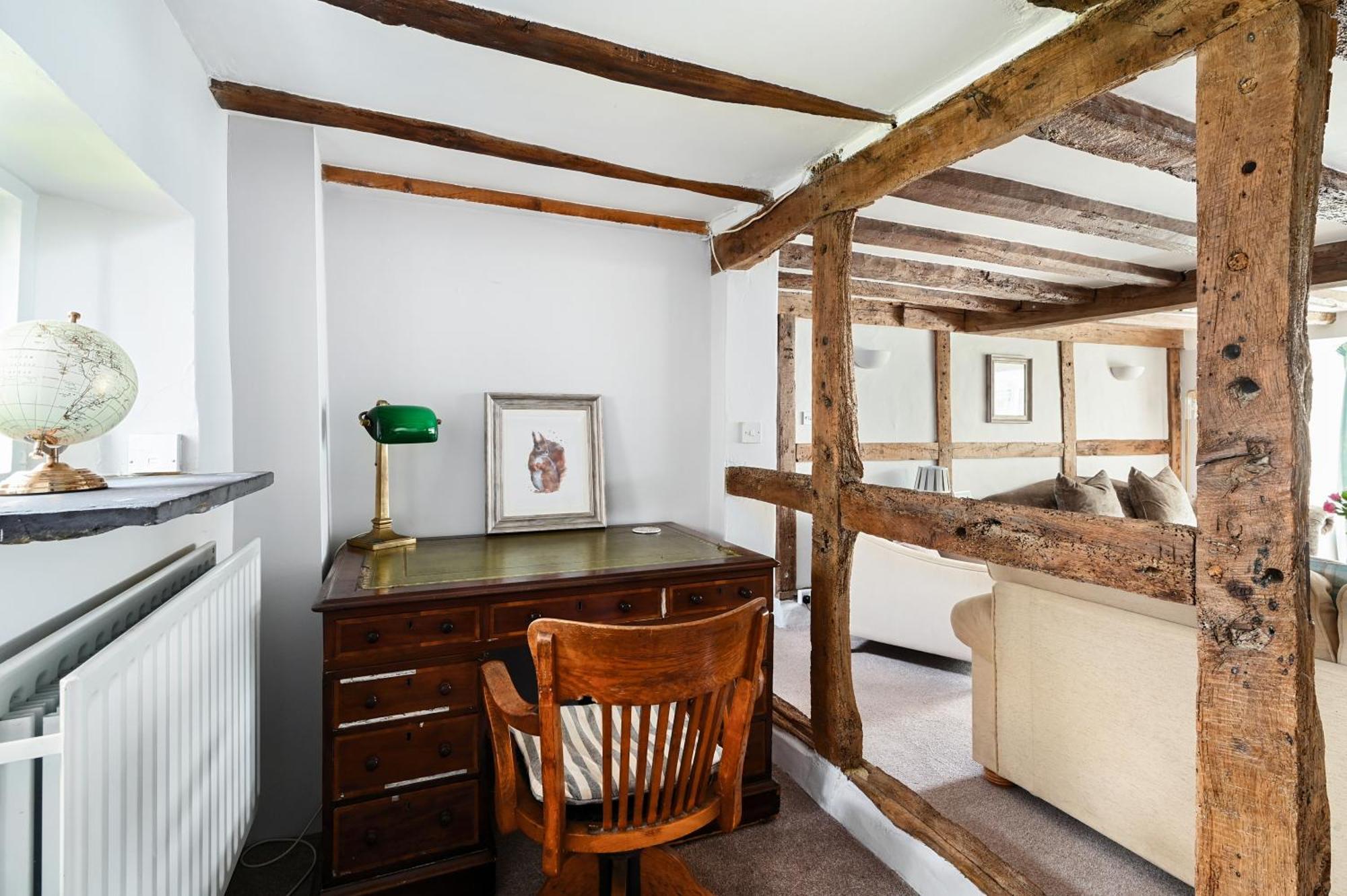 Walnut Tree House Villa Rustington Eksteriør billede