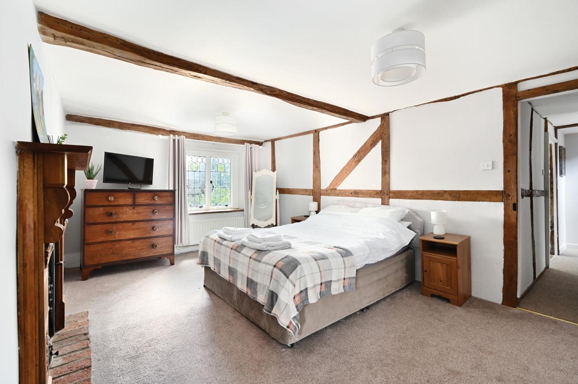 Walnut Tree House Villa Rustington Eksteriør billede